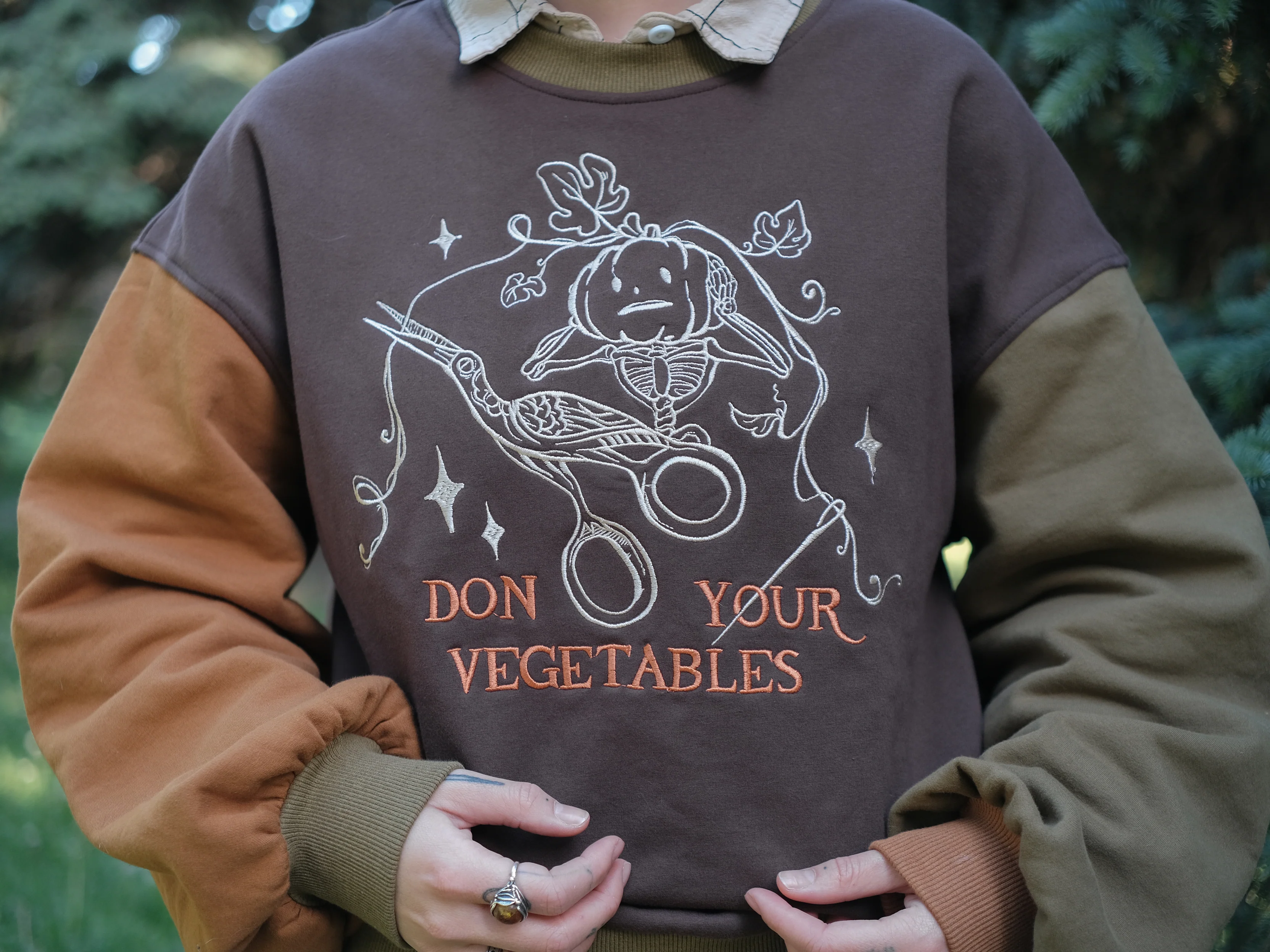 Don your Vegetables Crewneck // Oak Tree - Image 2