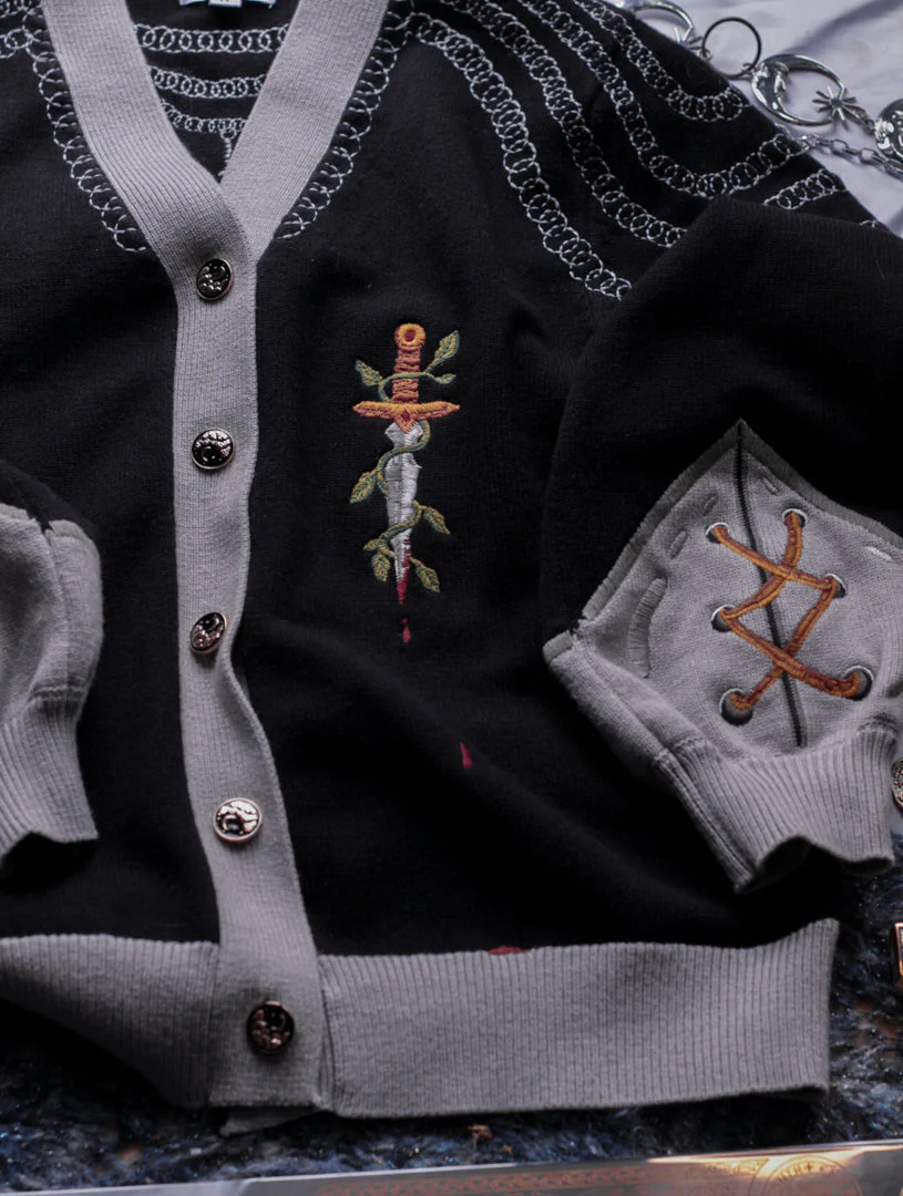 Knight in Cozy Armour Cardigan // The Raven Knight - Image 6